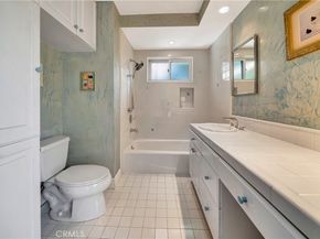 5441 Calvin Avenue, Tarzana CA 91356