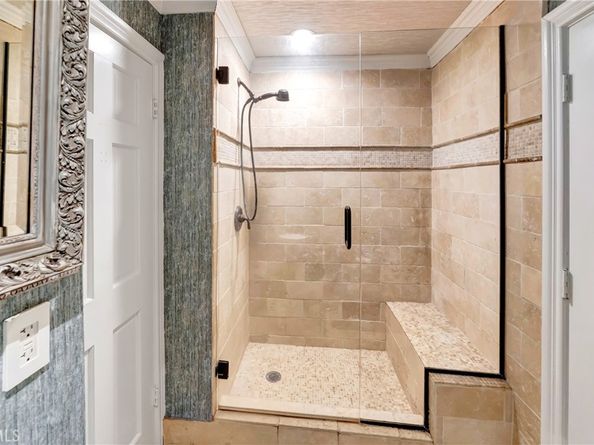 5441 Calvin Avenue, Tarzana CA 91356