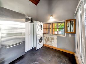 5441 Calvin Avenue, Tarzana CA 91356