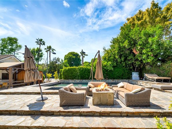 5441 Calvin Avenue, Tarzana CA 91356