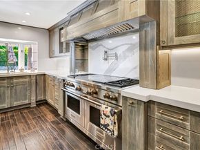 5441 Calvin Avenue, Tarzana CA 91356