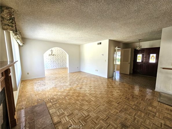 12521 Fraser Avenue, Granada Hills CA 91344
