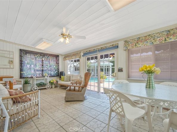 8536 Oak Park Avenue, Sherwood Forest CA 91325
