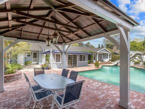 8536 Oak Park Avenue, Sherwood Forest CA 91325