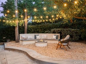 16828 Ivyside Pl, Encino CA 91436