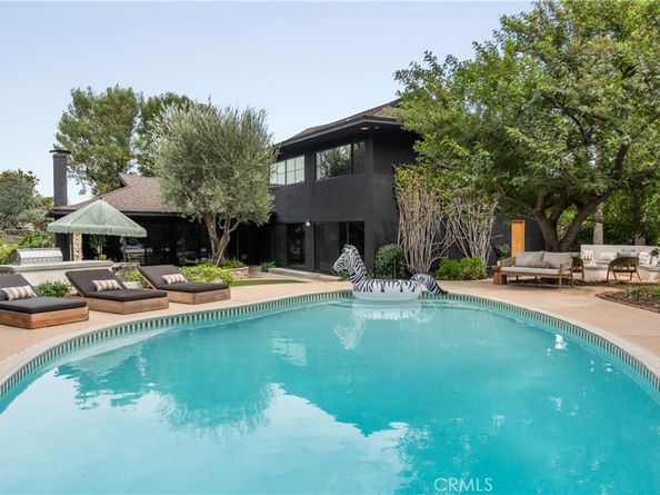 16828 Ivyside Pl, Encino CA 91436