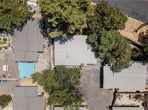 324 Chestnut Avenue, Los Angeles CA 90042