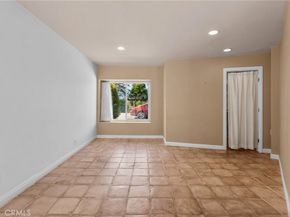 20140 Wells Drive, Woodland Hills CA 91364