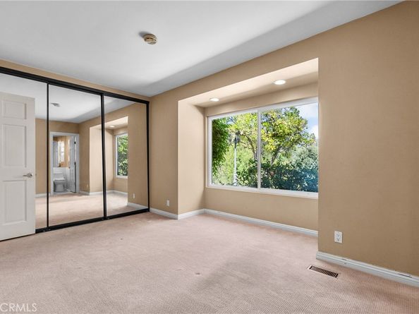 20140 Wells Drive, Woodland Hills CA 91364