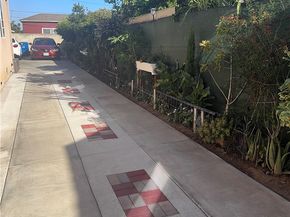 9300 S Hoover Street, Los Angeles CA 90044