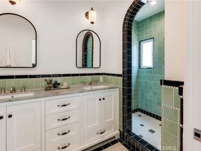 2160 Loma Vista Street, Pasadena CA 91104