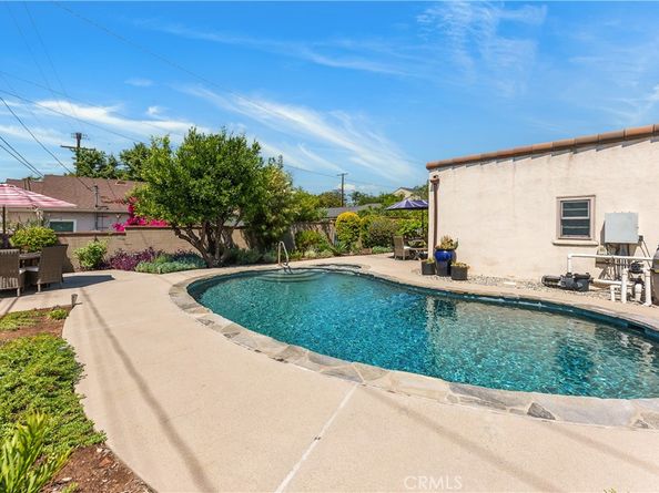 2160 Loma Vista Street, Pasadena CA 91104