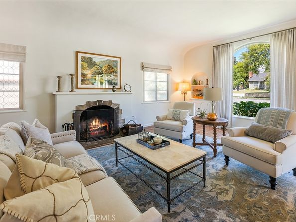 2160 Loma Vista Street, Pasadena CA 91104