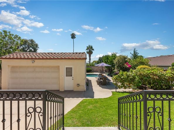 2160 Loma Vista Street, Pasadena CA 91104