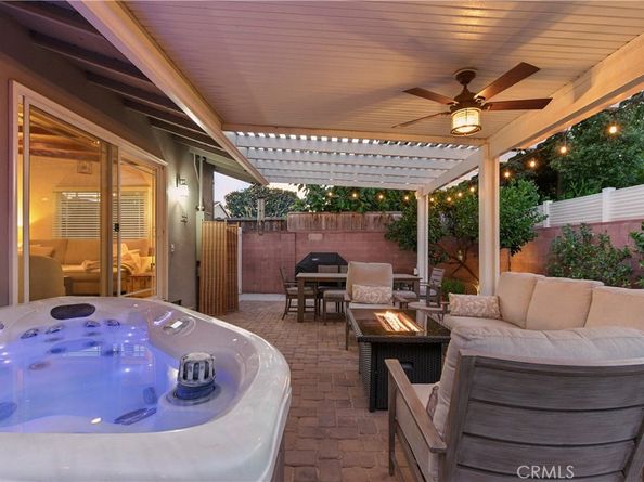 17955 Archwood Street, Reseda CA 91335