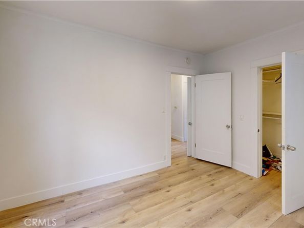 1143 N Sycamore Avenue, Los Angeles CA 90038