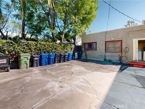 1143 N Sycamore Avenue, Los Angeles CA 90038
