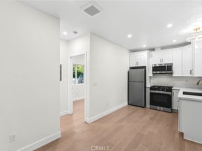 9076 9078 Lev Avenue, Arleta CA 91331