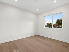 9076 9078 Lev Avenue, Arleta CA 91331
