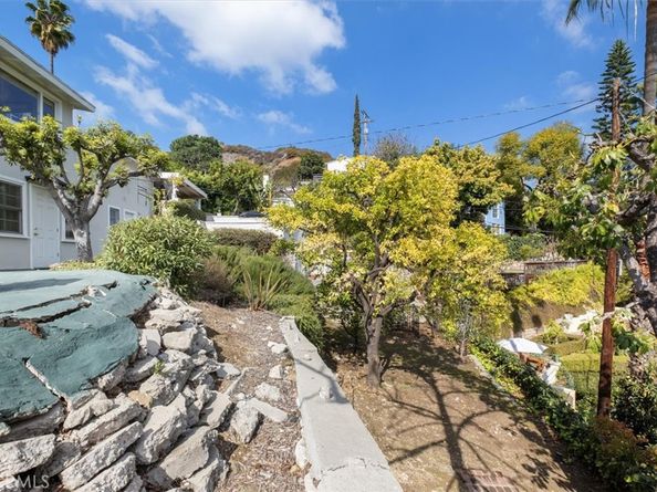 6476 San Marco Circle, Los Angeles CA 90068