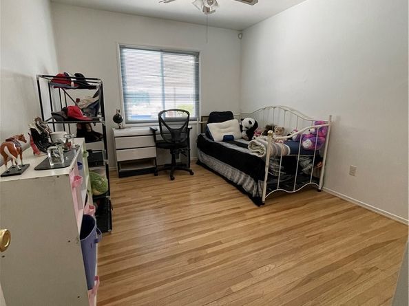 7957 Sausalito Avenue, West Hills CA 91304