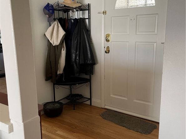 7957 Sausalito Avenue, West Hills CA 91304