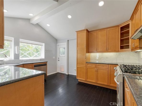 23950 Los Rosas Street, West Hills CA 91304
