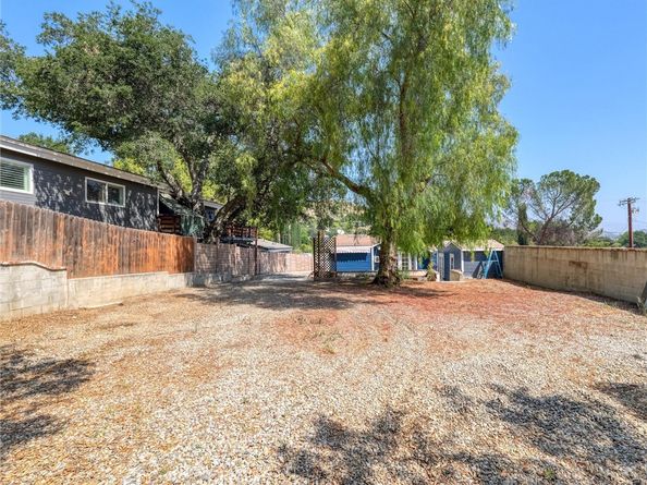 23950 Los Rosas Street, West Hills CA 91304