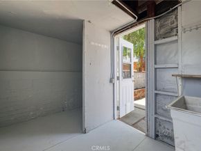23950 Los Rosas Street, West Hills CA 91304