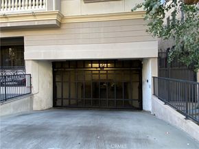 107 N Swall Drive 304, Los Angeles CA 90048