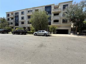 107 N Swall Drive 304, Los Angeles CA 90048