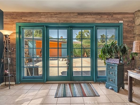 17349 Hartland Street, Van Nuys CA 91406