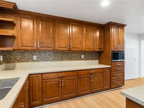 5151 West Boulevard, Los Angeles CA 90043