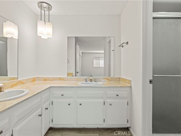 18900 Ledan Street, Northridge CA 91324