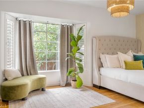 3209 Bennett Drive, Los Angeles CA 90068