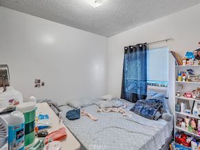 139 E 41st Pl, Los Angeles CA 90011