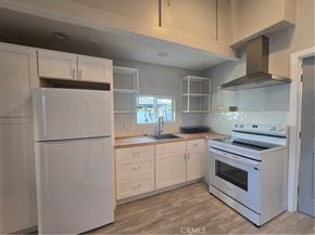 17033 Glenburn Avenue, Torrance CA 90504