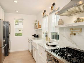 800 N Formosa, Los Angeles CA 90046