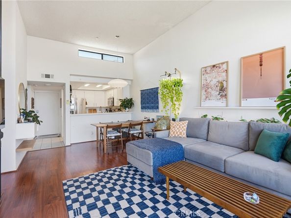 550 Orange Avenue 318, Long Beach CA 90802