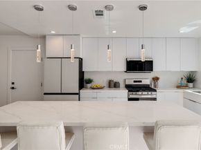 1544 W 215th Street, Torrance CA 90501