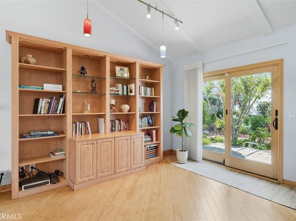 2211 Vail, Redondo Beach CA 90278