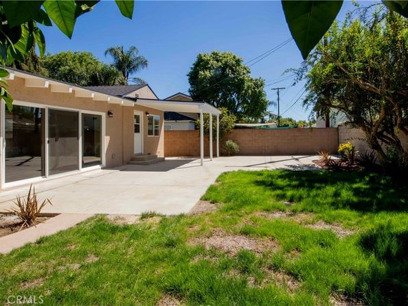 6911 Enfield Avenue, Reseda CA 91335