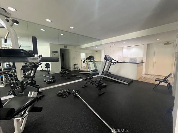 12211 Idaho Avenue 101, Los Angeles CA 90025