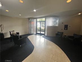 12211 Idaho Avenue 101, Los Angeles CA 90025