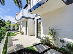 2604 Grant Avenue C, Redondo Beach CA 90278