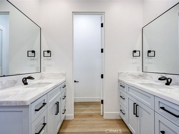 2604 Grant Avenue C, Redondo Beach CA 90278