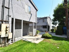 370 E Hillsdale Street, Inglewood CA 90302