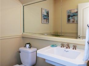 2020 Clark Lane B, Redondo Beach CA 90278