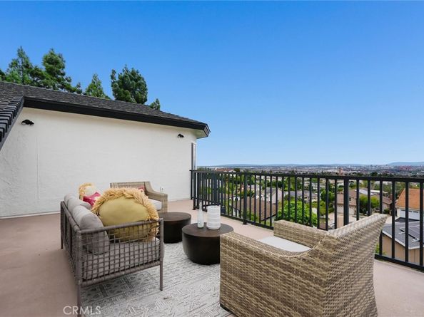 304 John Way, San Pedro CA 90732