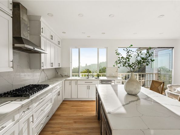 2019 Sunset Plaza Drive, Los Angeles CA 90069